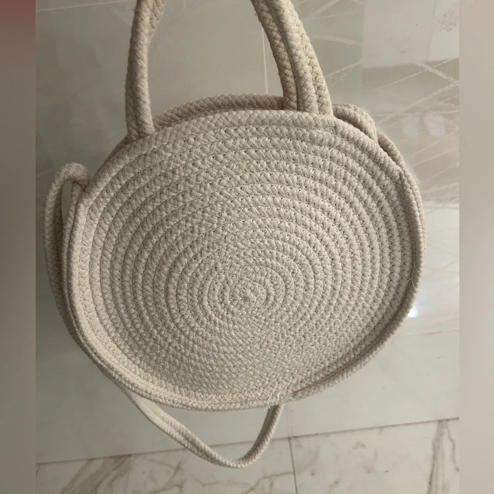 Primark Circle Woven Crossbody Purse🤍 - Picture 6 of 11